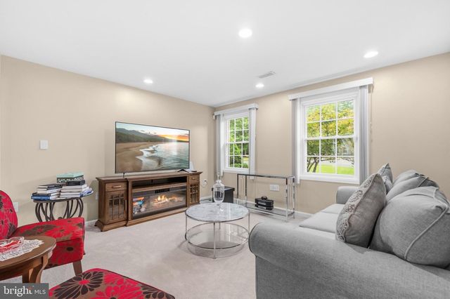 8926 SANTEETLAH RD, Clinton, MD 20735