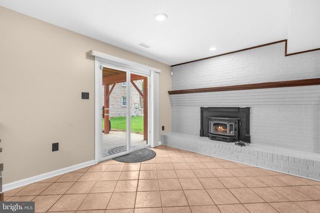8926 SANTEETLAH RD, Clinton, MD 20735