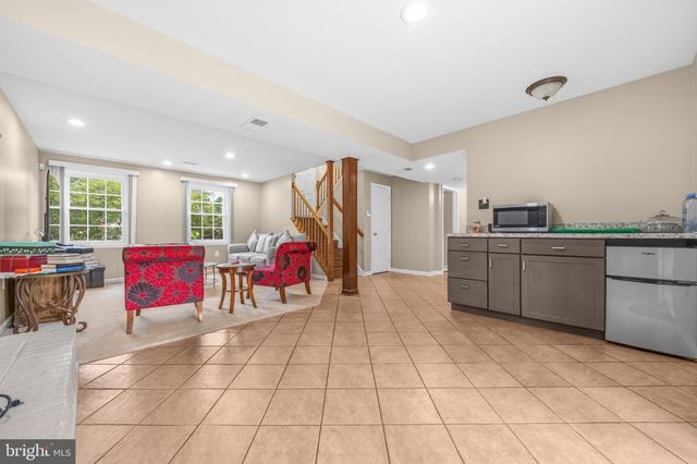 8926 SANTEETLAH RD, Clinton, MD 20735