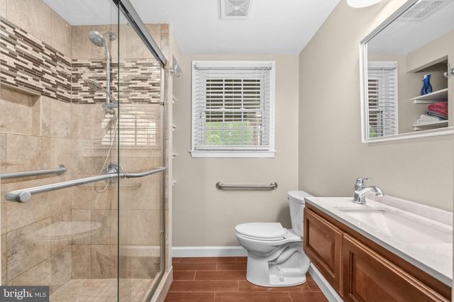8926 SANTEETLAH RD, Clinton, MD 20735