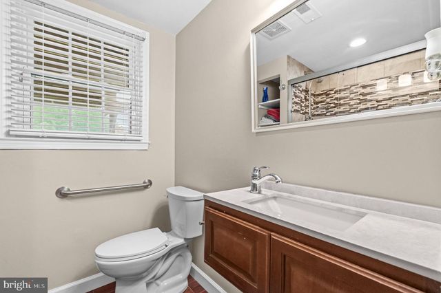 8926 SANTEETLAH RD, Clinton, MD 20735