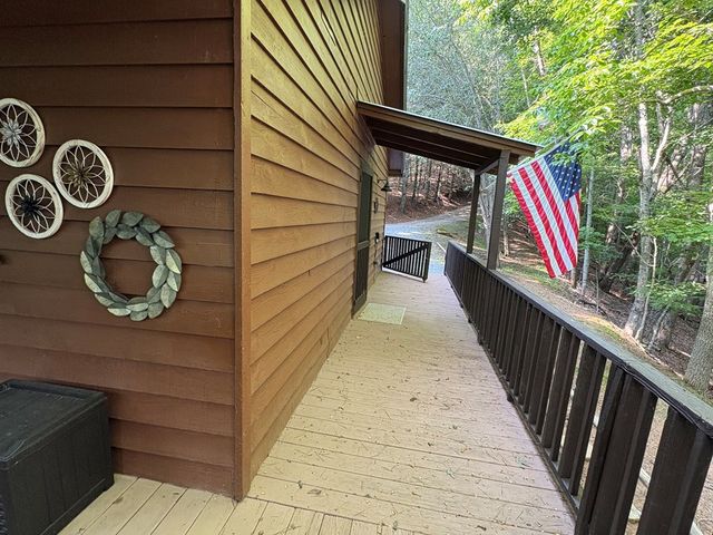 120 Hideaway Lane, Morganton, GA 30560