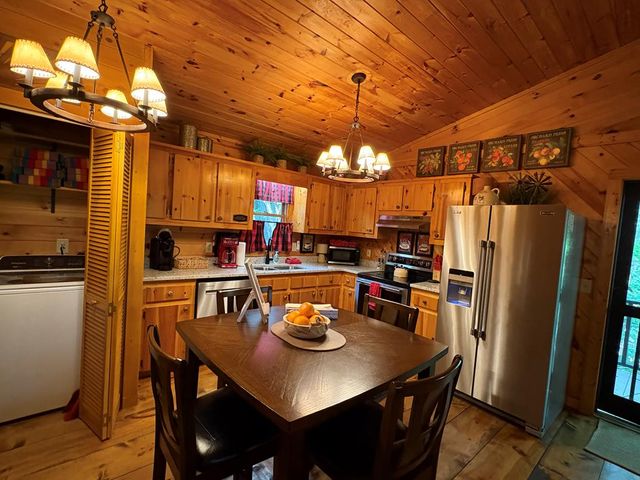120 Hideaway Lane, Morganton, GA 30560