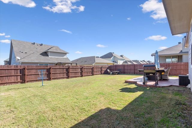 2920 Samson Drive, Waco, TX 76655