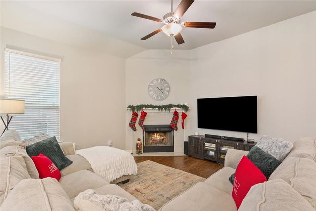 2920 Samson Drive, Waco, TX 76655