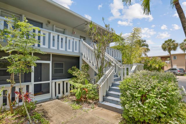 306 NE 1st Avenue 210, Boynton Beach, FL 33435