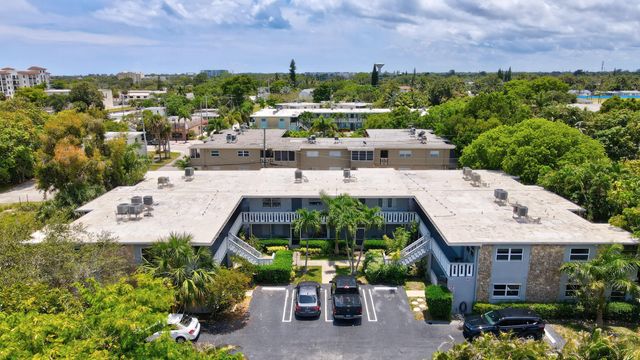 306 NE 1st Avenue 210, Boynton Beach, FL 33435