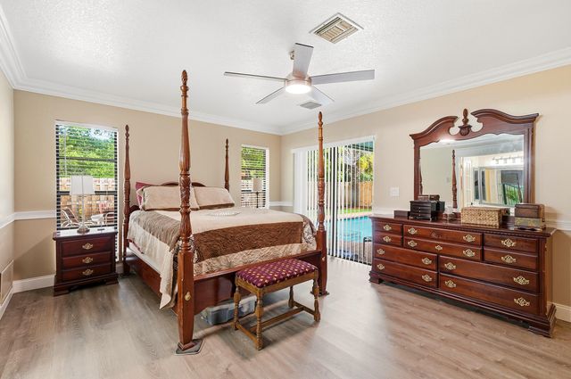 2145 NW 85th Lane, Coral Springs, FL 33071