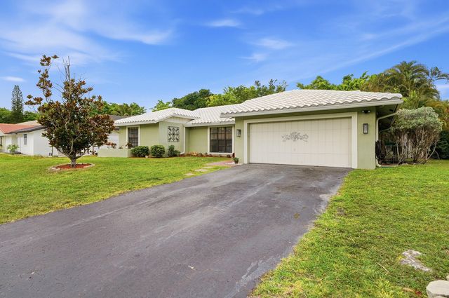 2145 NW 85th Lane, Coral Springs, FL 33071