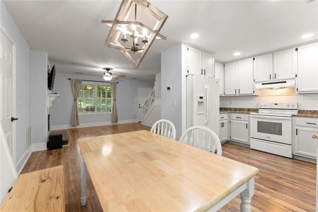 1570 Williams Circle, Cumming, GA 30041