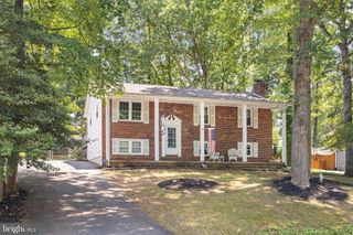 11823 RUTHERFORD DR, Fredericksburg, VA 22407