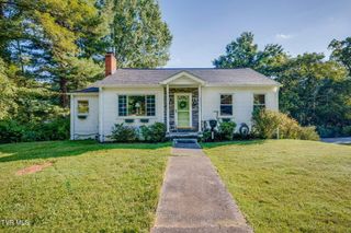 1416 North Roan Street, Johnson City, TN 37601