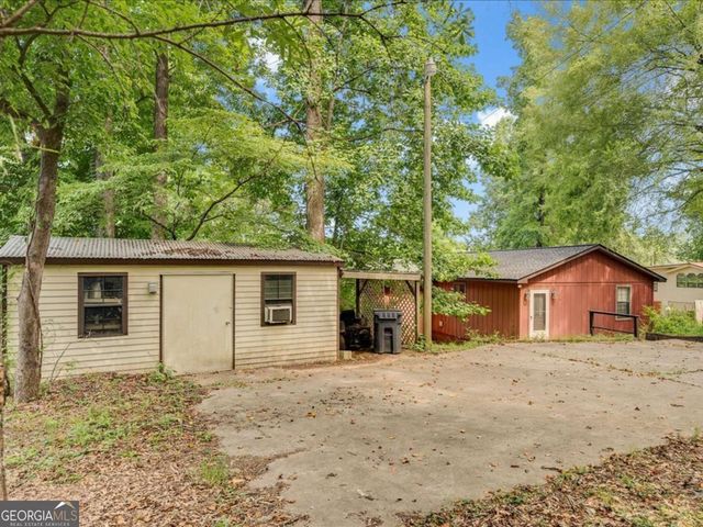 186 Merry Drive NW, Milledgeville, GA 31061