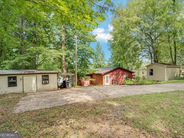 186 Merry Drive NW, Milledgeville, GA 31061