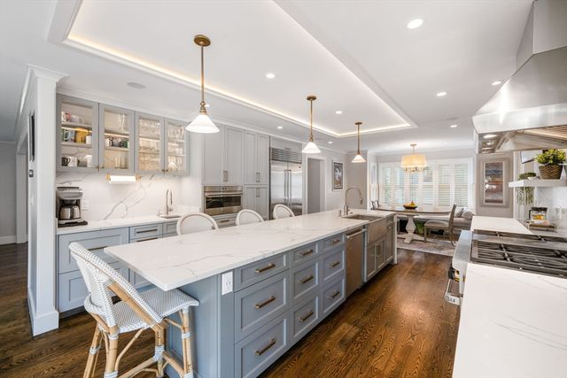 196 Canton Ave, Milton, MA 02186