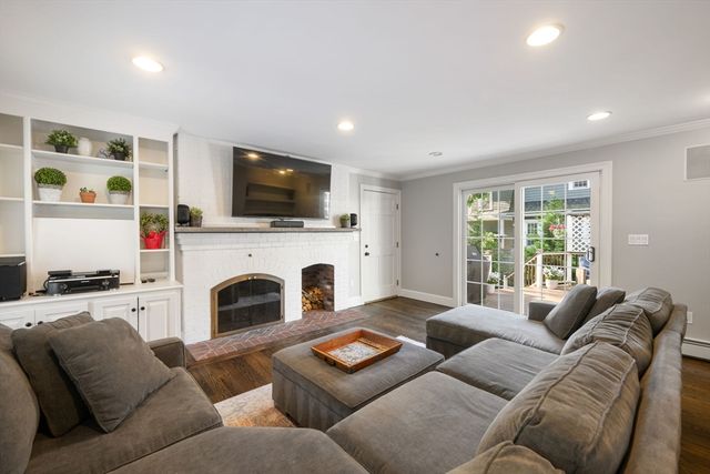 196 Canton Ave, Milton, MA 02186