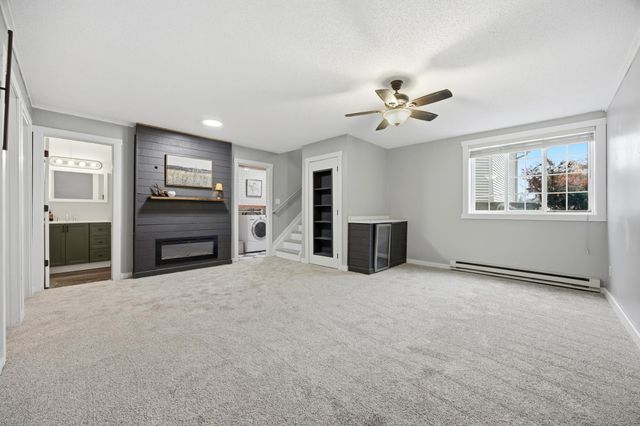 4704 8th Avenue S, Fargo, ND 58103