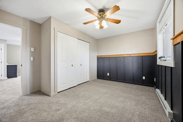 4704 8th Avenue S, Fargo, ND 58103