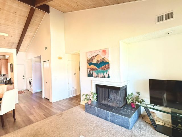 166 Kern Street 26, Salinas, CA 93905