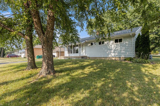 6425 Rhode Island Street, Merrillville, IN 46410