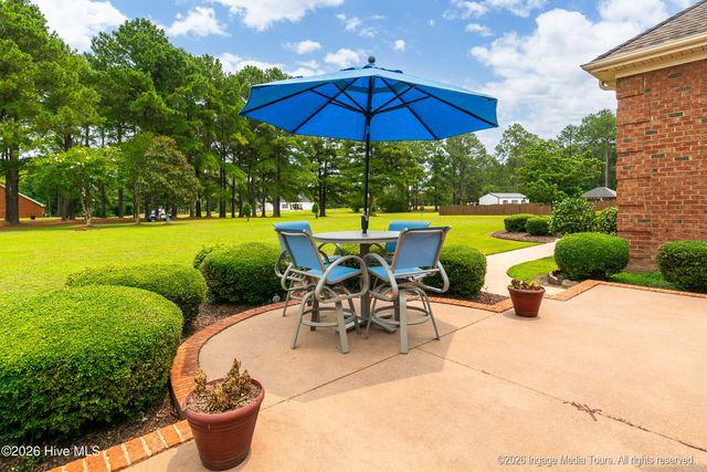 1445 Foster Road, Grimesland, NC 27837