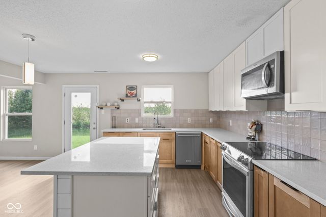 2488 Woodfield Boulevard, Franklin, IN 46131