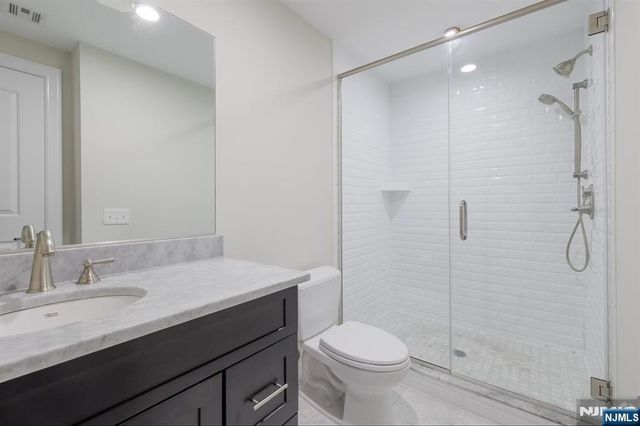 2-48 Grove Avenue 16, Cedar Grove, NJ 07009
