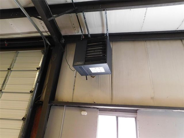 1301 E Foreman Road, El Reno, OK 73036