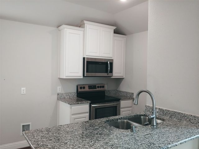 1429 Warringwood Drive, Greenville, TX 75402