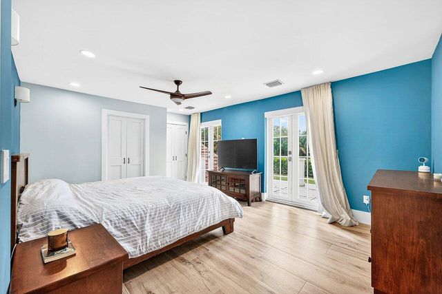 321 SW 1st Avenue, Boynton Beach, FL 33435