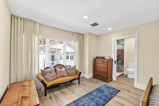 321 SW 1st Avenue, Boynton Beach, FL 33435