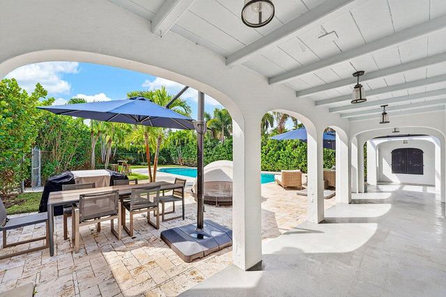 321 SW 1st Avenue, Boynton Beach, FL 33435