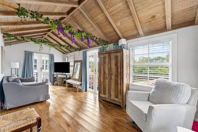 321 SW 1st Avenue, Boynton Beach, FL 33435