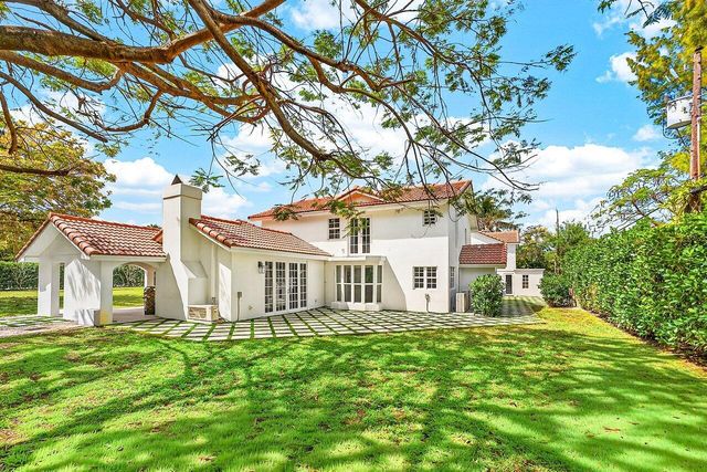 321 SW 1st Avenue, Boynton Beach, FL 33435