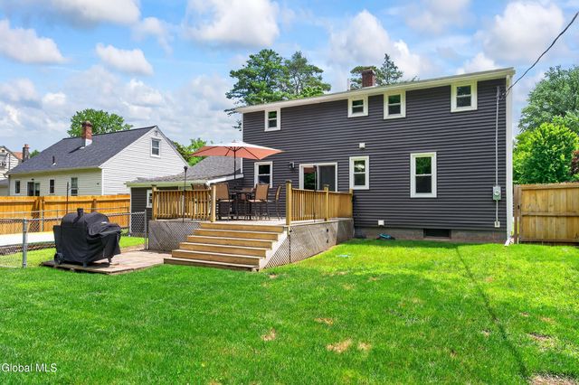 1788 Devendorf Road, Rotterdam, NY 12303
