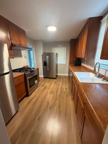 3334 Morgan Avenue N, Minneapolis, MN 55412