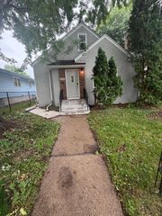 3334 Morgan Avenue N, Minneapolis, MN 55412