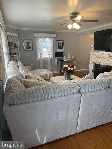 1110 SHERMAN AVE, Hagerstown, MD 21740