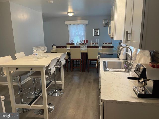 1110 SHERMAN AVE, Hagerstown, MD 21740