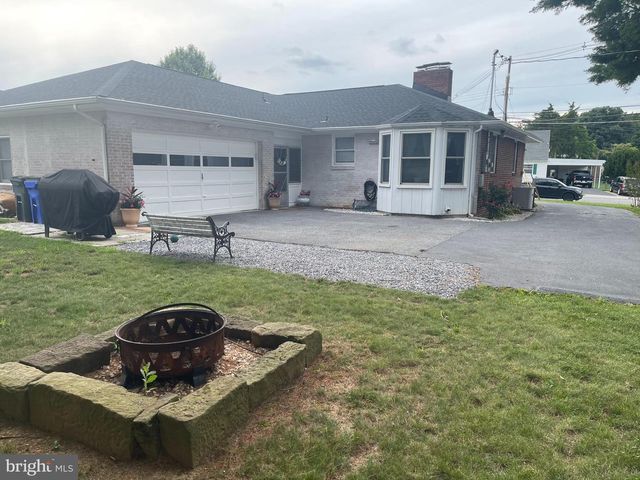 1110 SHERMAN AVE, Hagerstown, MD 21740