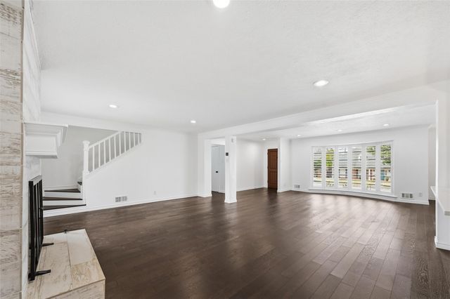 10016 Trailpine Drive, Dallas, TX 75238