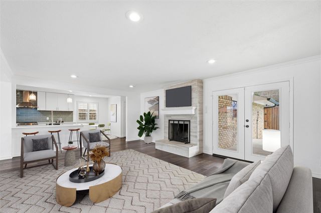 10016 Trailpine Drive, Dallas, TX 75238