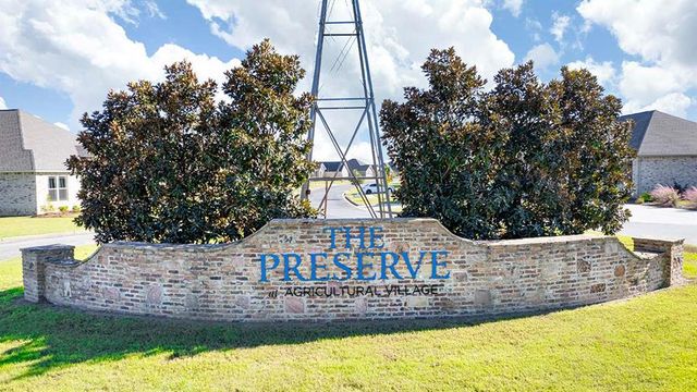 100 Planters Row, Perry, GA 31069