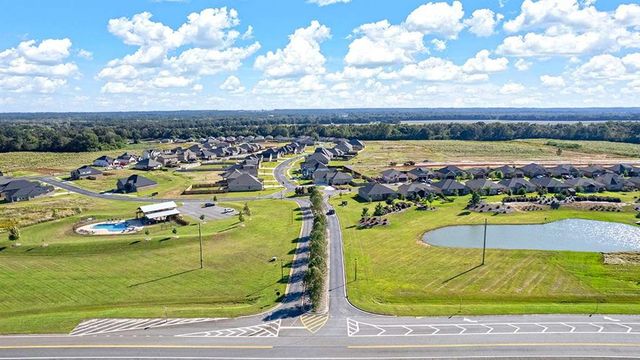 100 Planters Row, Perry, GA 31069