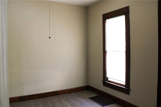 1906 N Smelter Street, Pittsburg, KS 66762