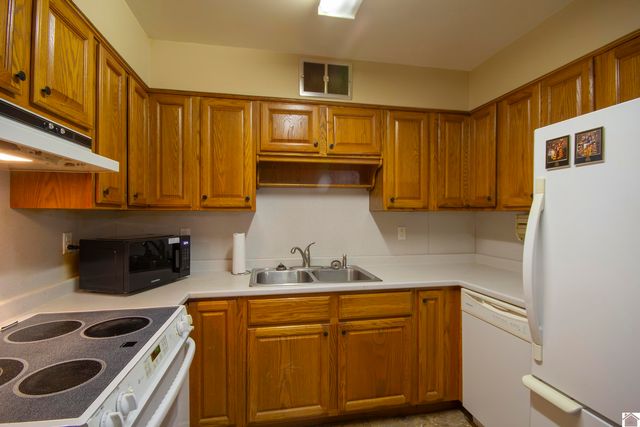 2400 Harrison 8 B7, Paducah, KY 42001