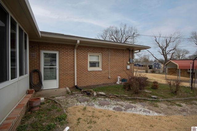 2400 Harrison 8 B7, Paducah, KY 42001