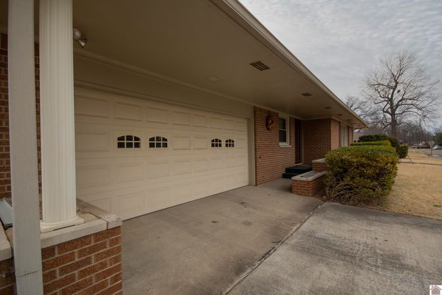 2400 Harrison 8 B7, Paducah, KY 42001