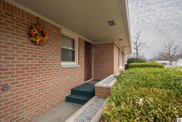 2400 Harrison 8 B7, Paducah, KY 42001