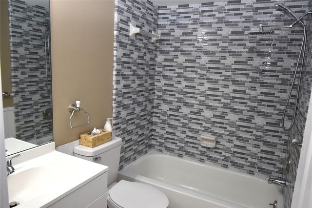 420 N BAYSHORE BOULEVARD 202, Clearwater, FL 33759